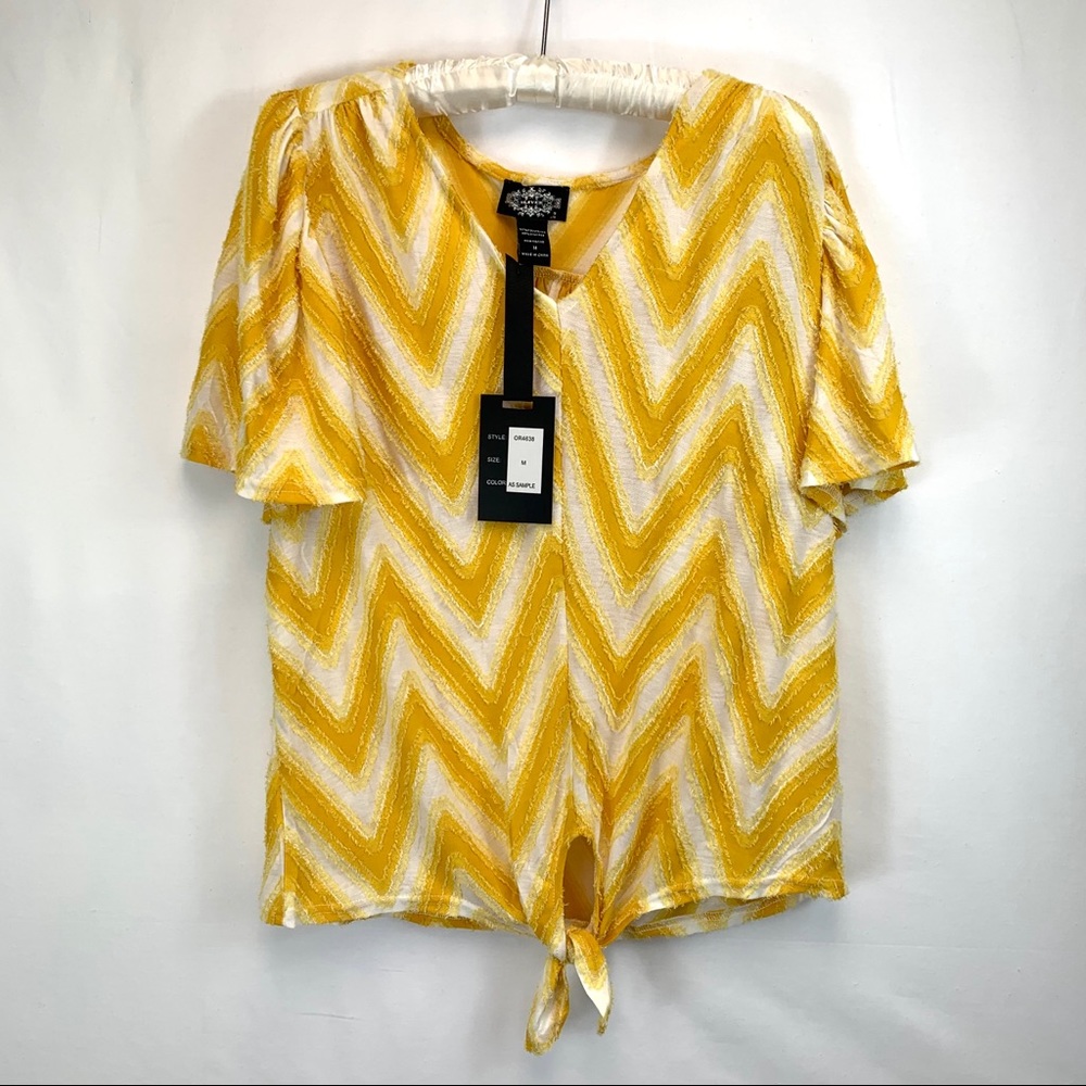 NWT Oliver Yellow Chevron Blouse Bell Sleeve Top Womens Shirt Medium Knot Shirt - Picture 3 of 16